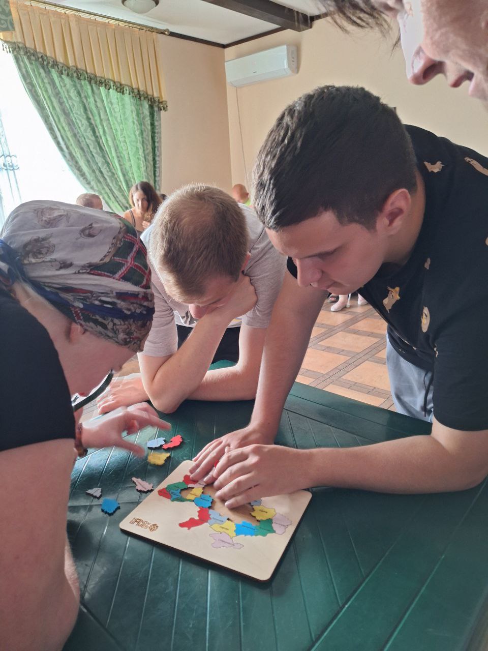 збирають карту України